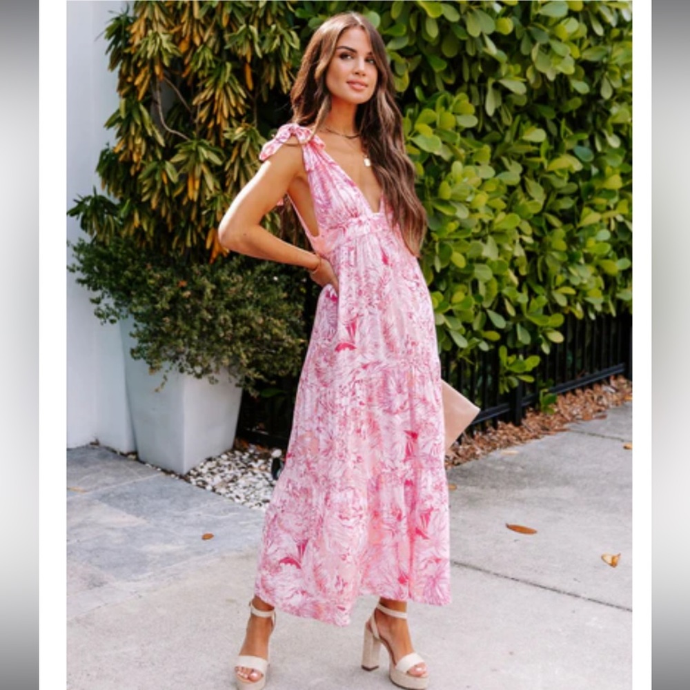 NWT VICI Tie Strap Midi Dress